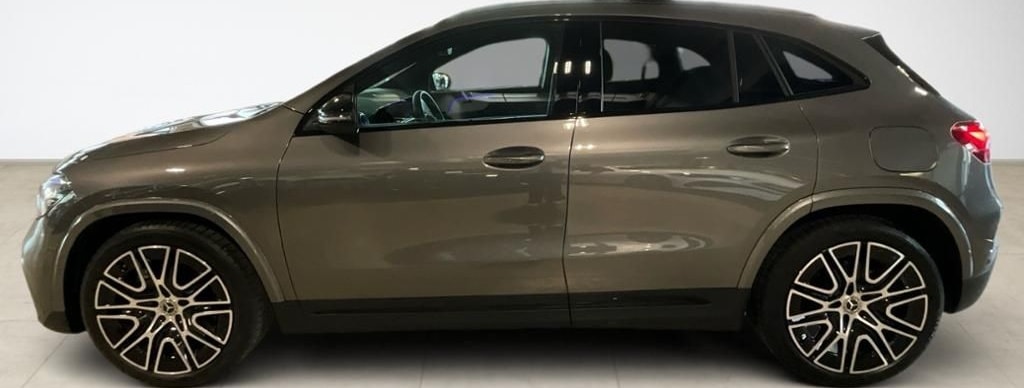 Mercedes-Benz GLA 180 AMG ACC AHK AUT DynLicht Fernlichtass. foto 7