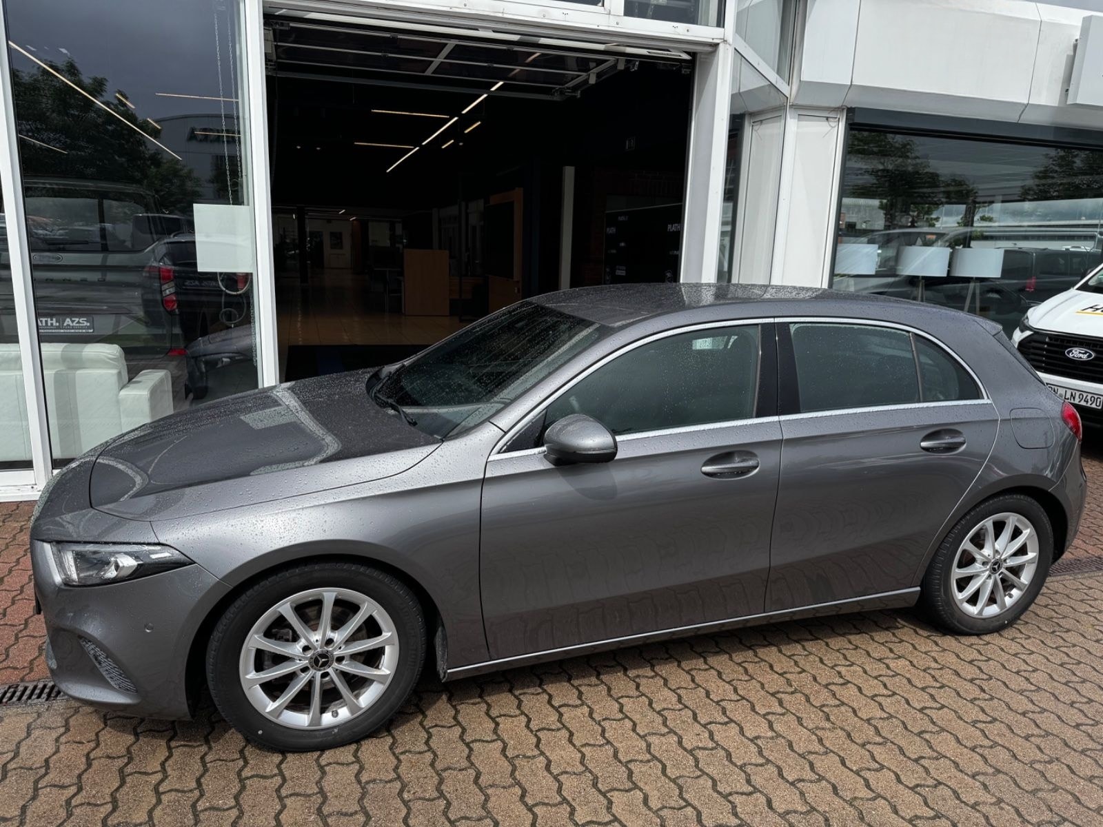 Mercedes-Benz A 180 A -Klasse A 180 d foto 6