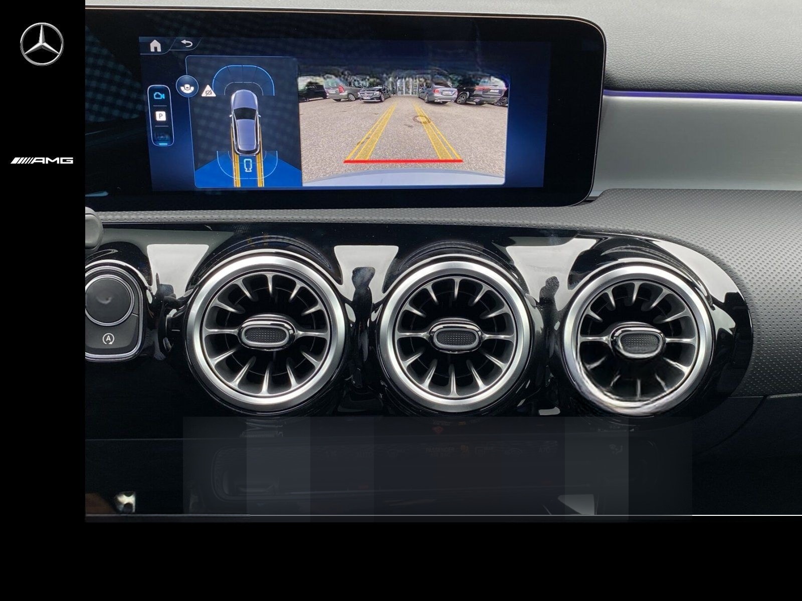 Mercedes-Benz A 180 d AMG Special Edition MBUX Premium  Sound foto 12