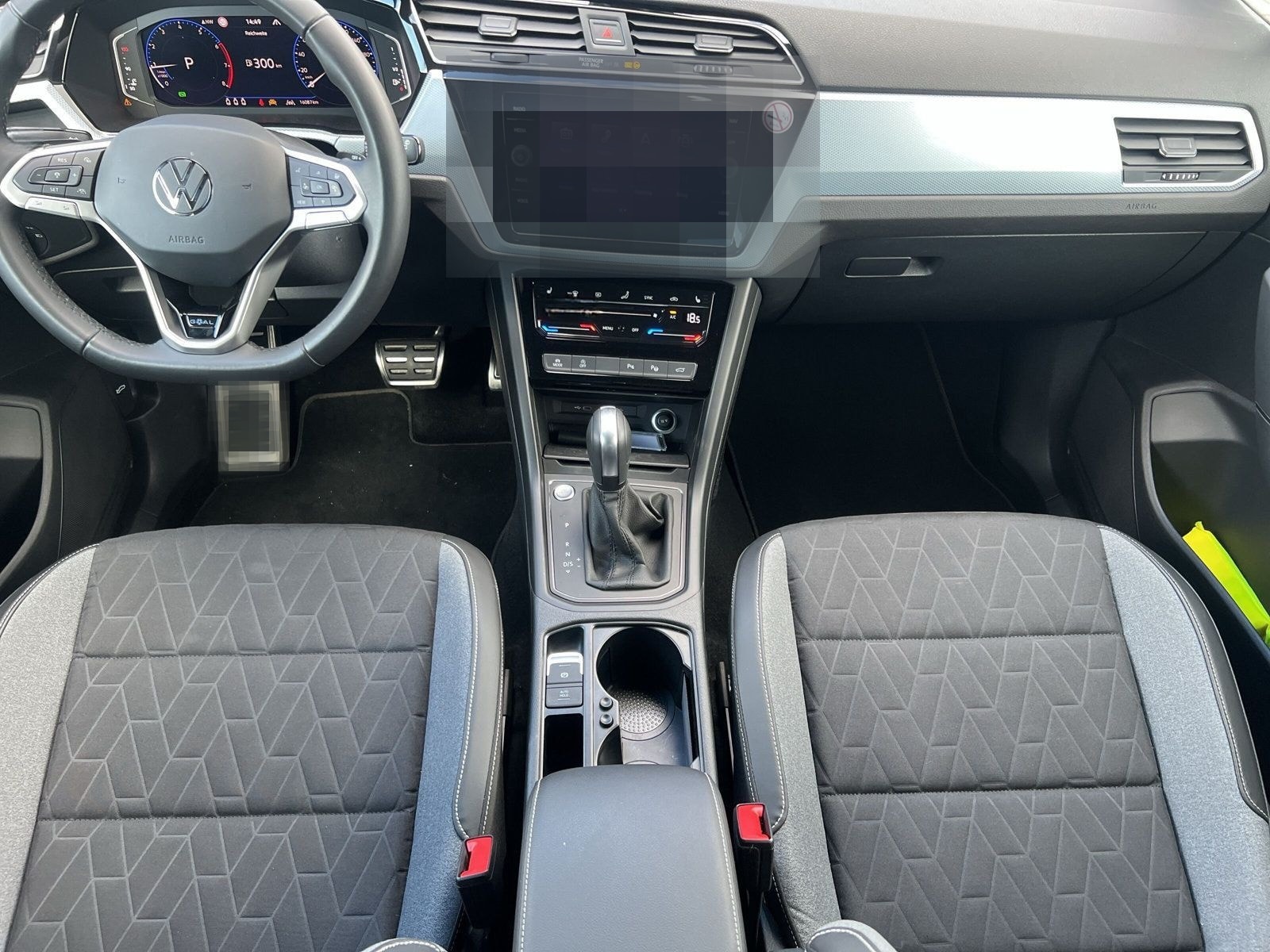 Volkswagen Touran Comfortline Goal 1,5l TSi150PS*DSG+Nav+RF foto 13