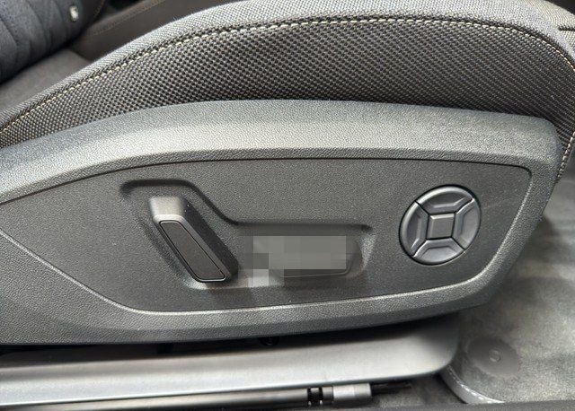 Audi A6 Avant TDI quattro 150 kW S line Edition One foto 18