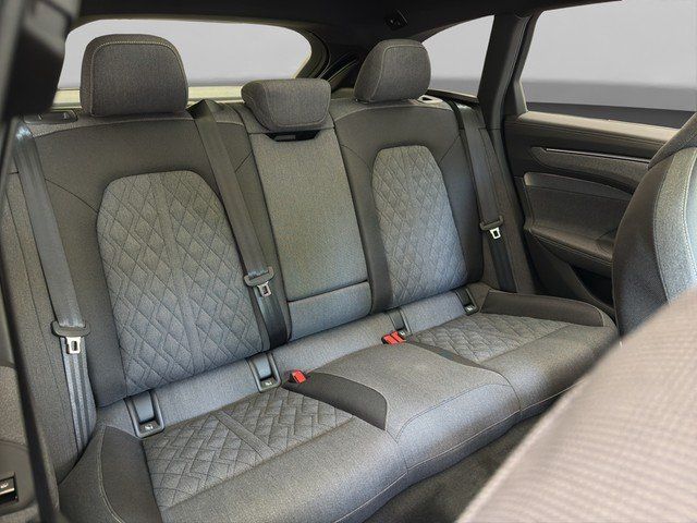 Audi A6 Avant TDI quattro 150 kW S line Edition One foto 8