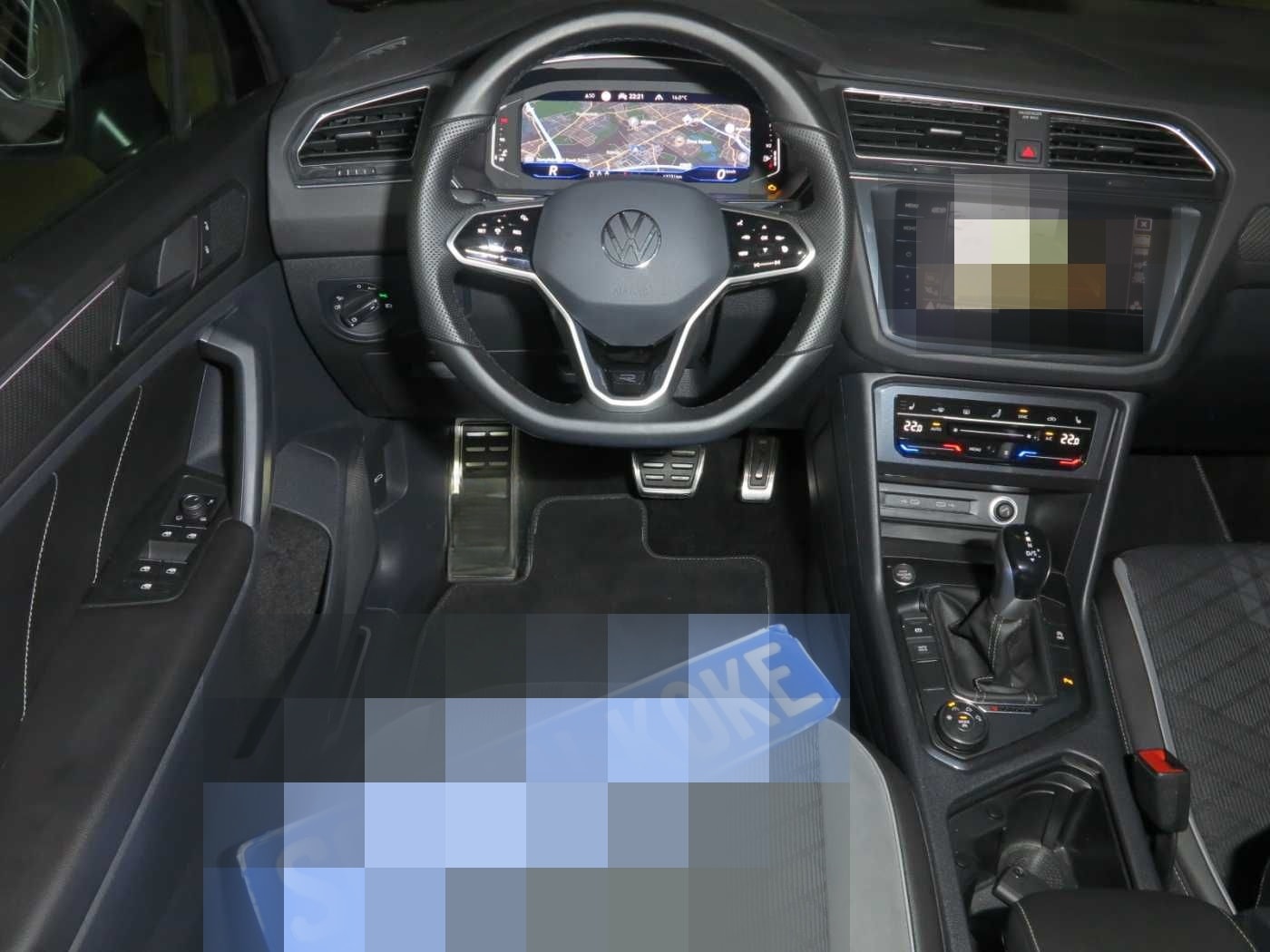 Volkswagen Tiguan 2.0 TDI SCR 4MOT DSG7 R-Line AHK Navi foto 12