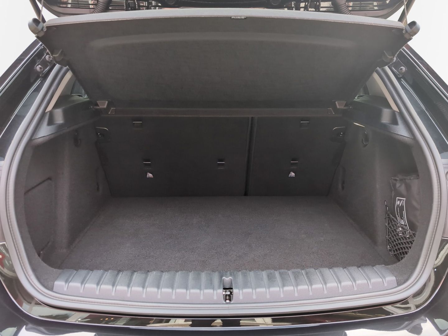 BMW 118 i Advantage, DCT, Parkassistent-Paket, SH foto 10