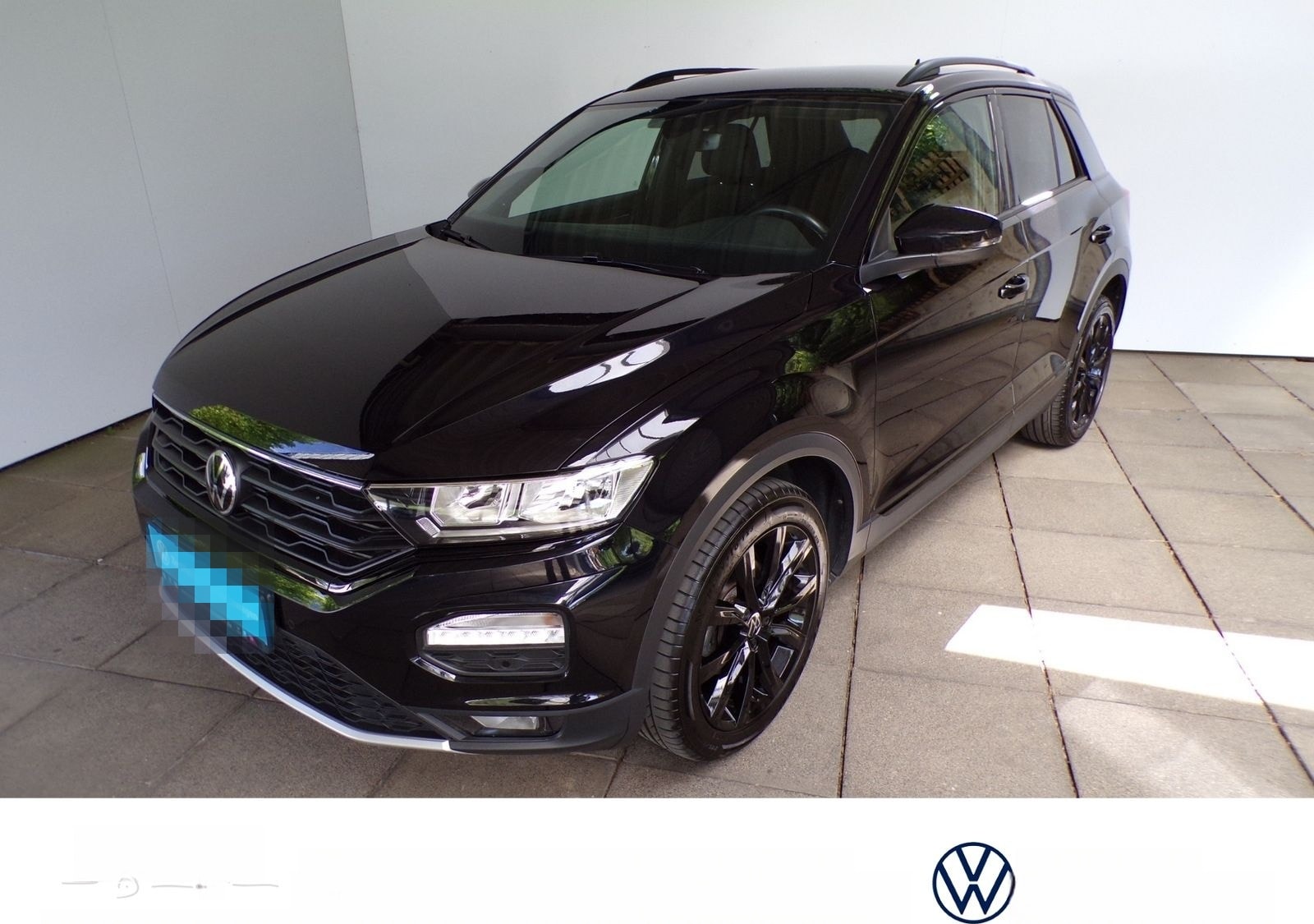 Volkswagen T-ROC 1.5 TSI SPORT / BLACK STYLE+BEATS AUDIO foto 1