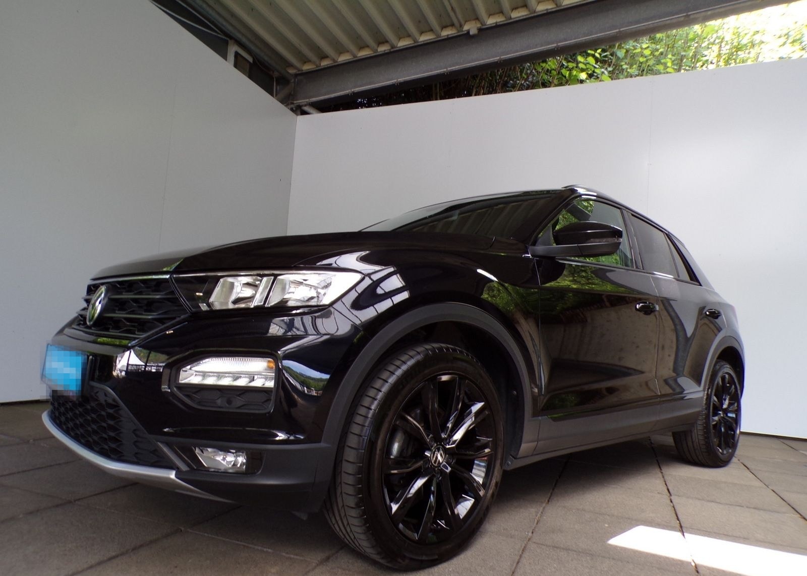 Volkswagen T-ROC 1.5 TSI SPORT / BLACK STYLE+BEATS AUDIO foto 4