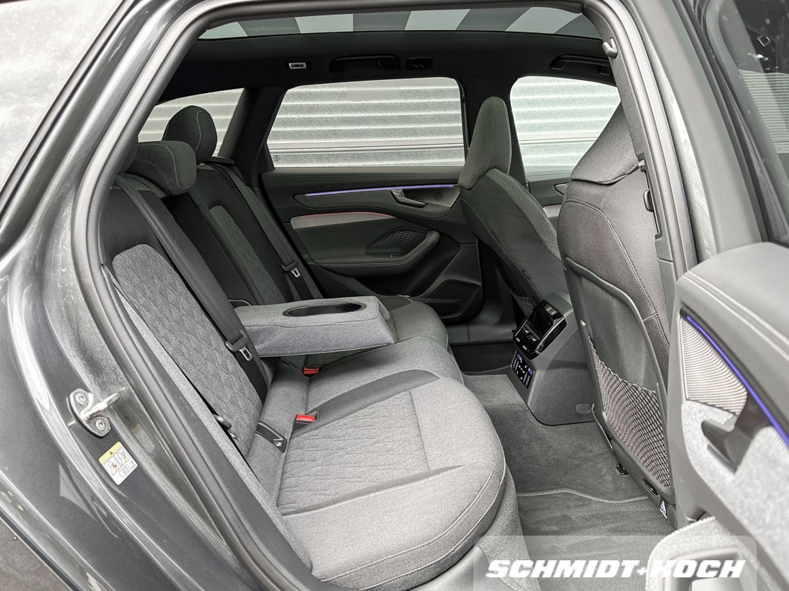 Audi A6 AVANT 2.0 TDI QUATTRO EDITION ONE S-LINE B+O foto 12