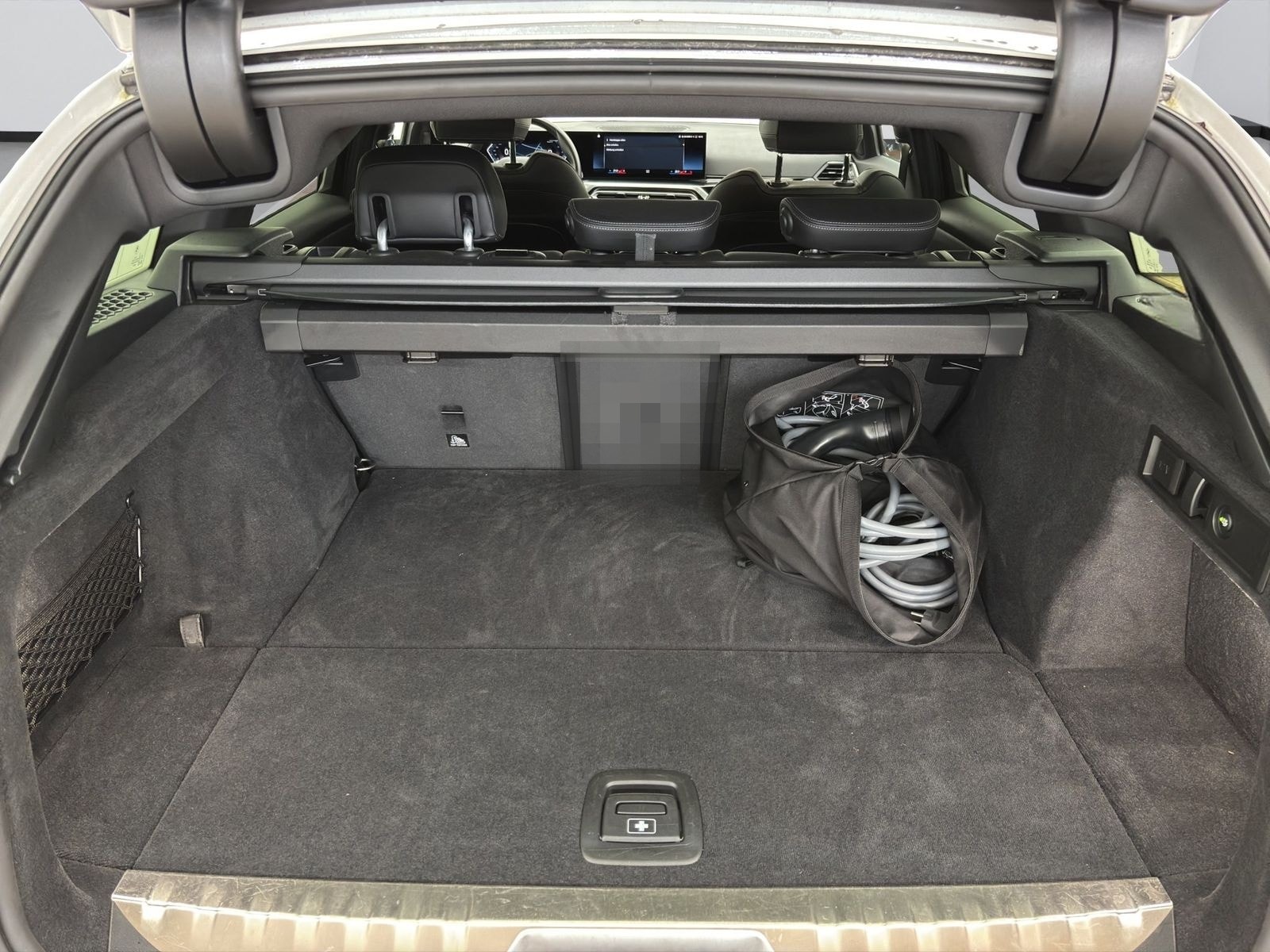 BMW 320e Touring [Sport Line, AHK, ACC, RFK, 18" LMR foto 11