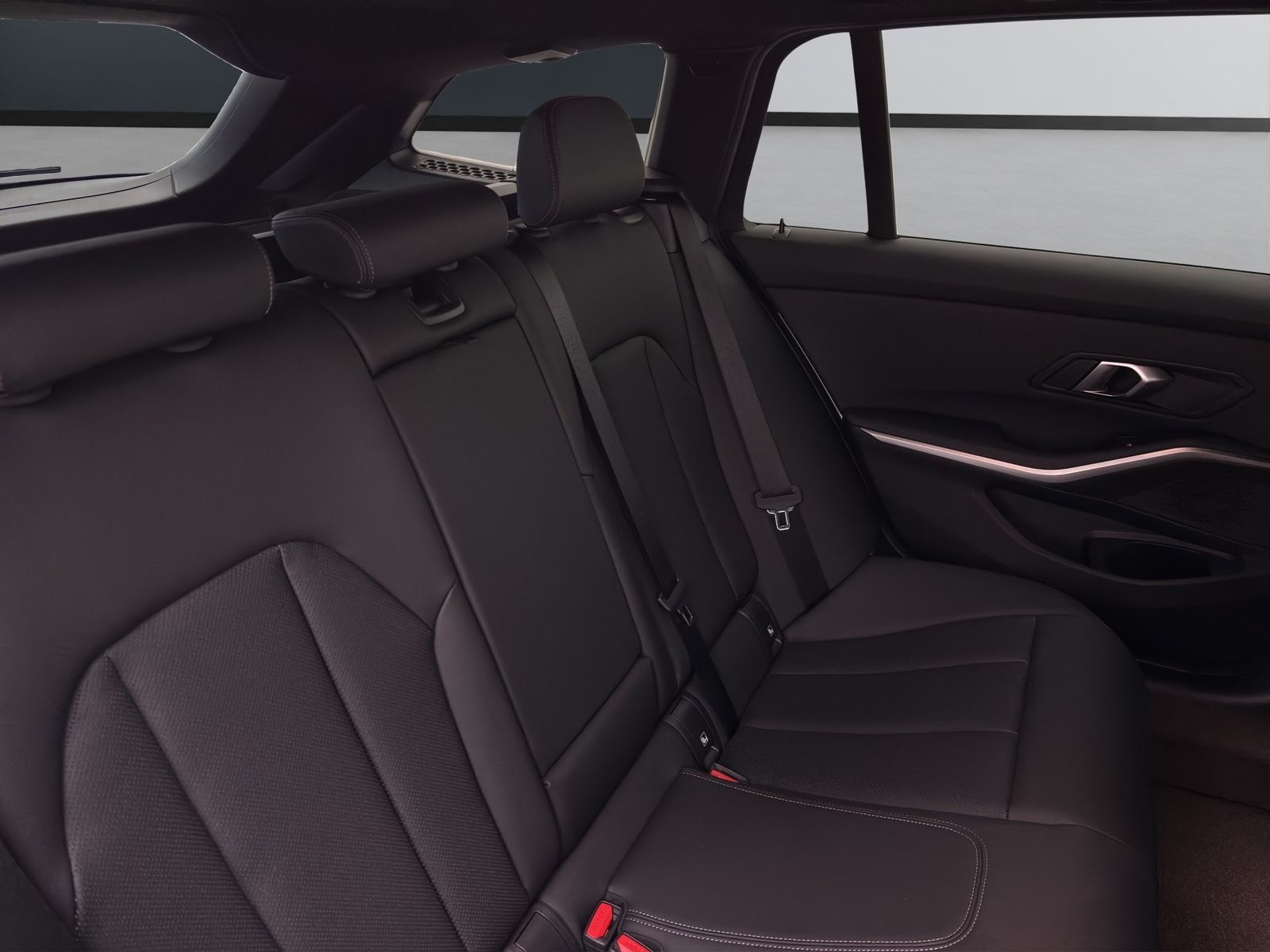 BMW 320e Touring [Sport Line, AHK, ACC, RFK, 18" LMR foto 8