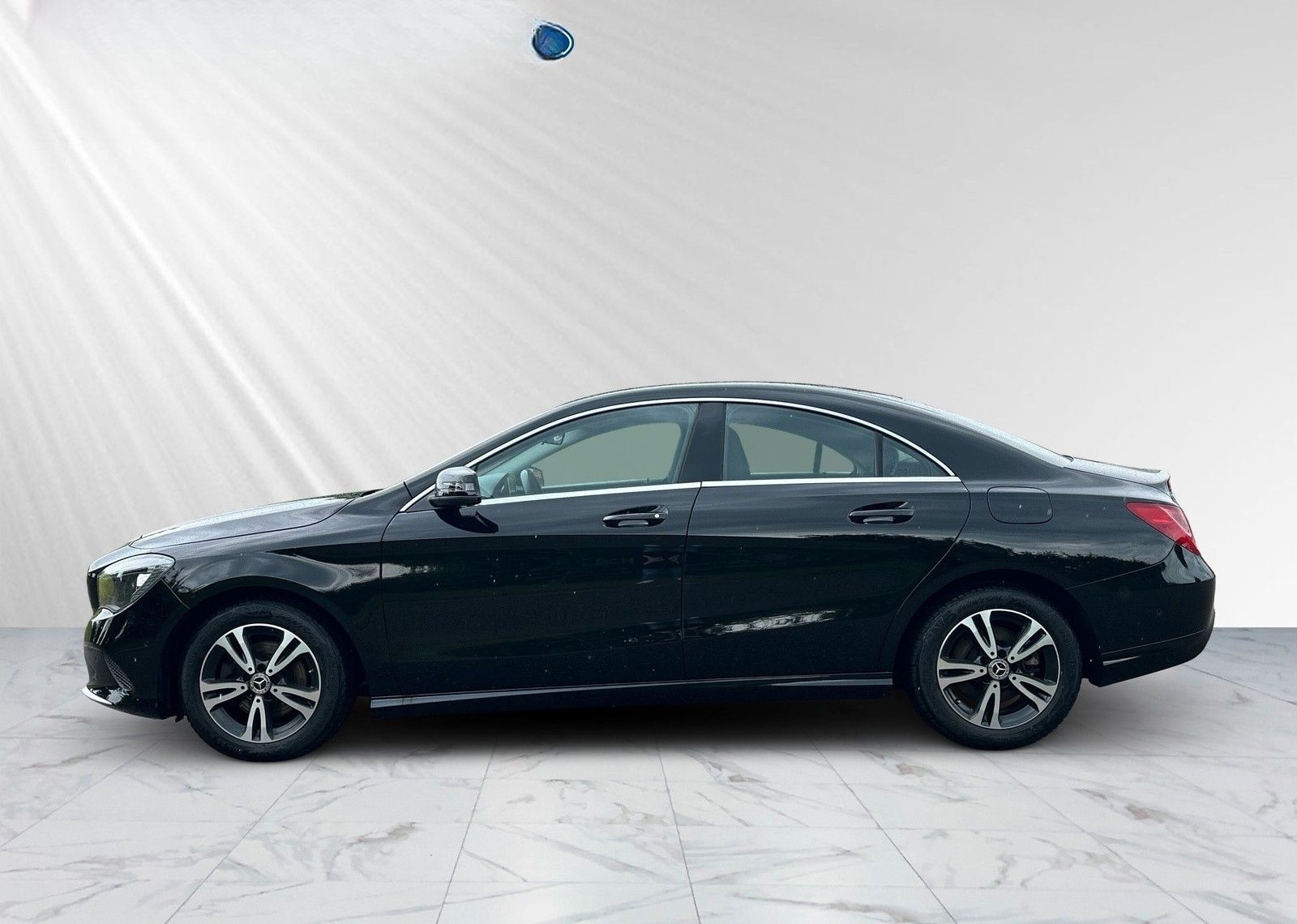 Mercedes-Benz CLA -Klasse CLA 200  foto 2