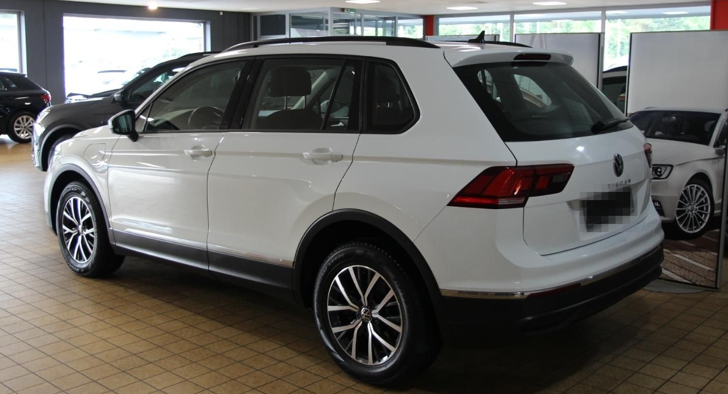 Volkswagen Tiguan Life 1.4 TSI,DSG,AHK,Lenkradhzg,Navi,Mass foto 3