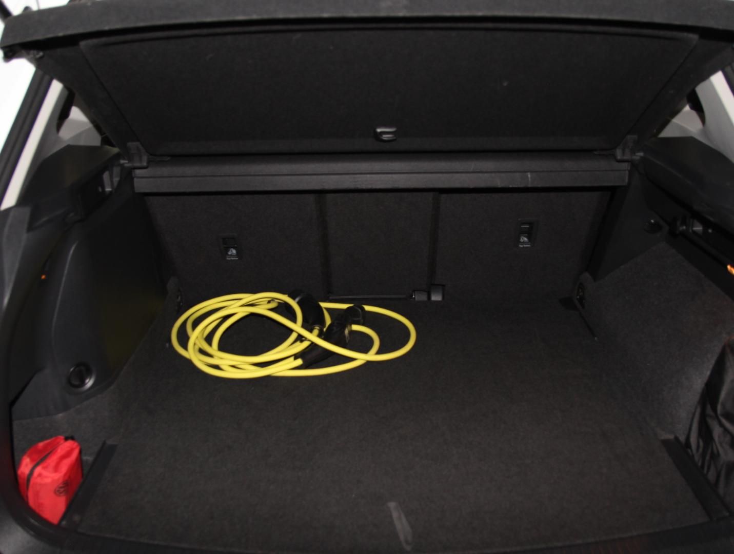 Volkswagen Tiguan Life 1.4 TSI,DSG,AHK,Lenkradhzg,Navi,Mass foto 7