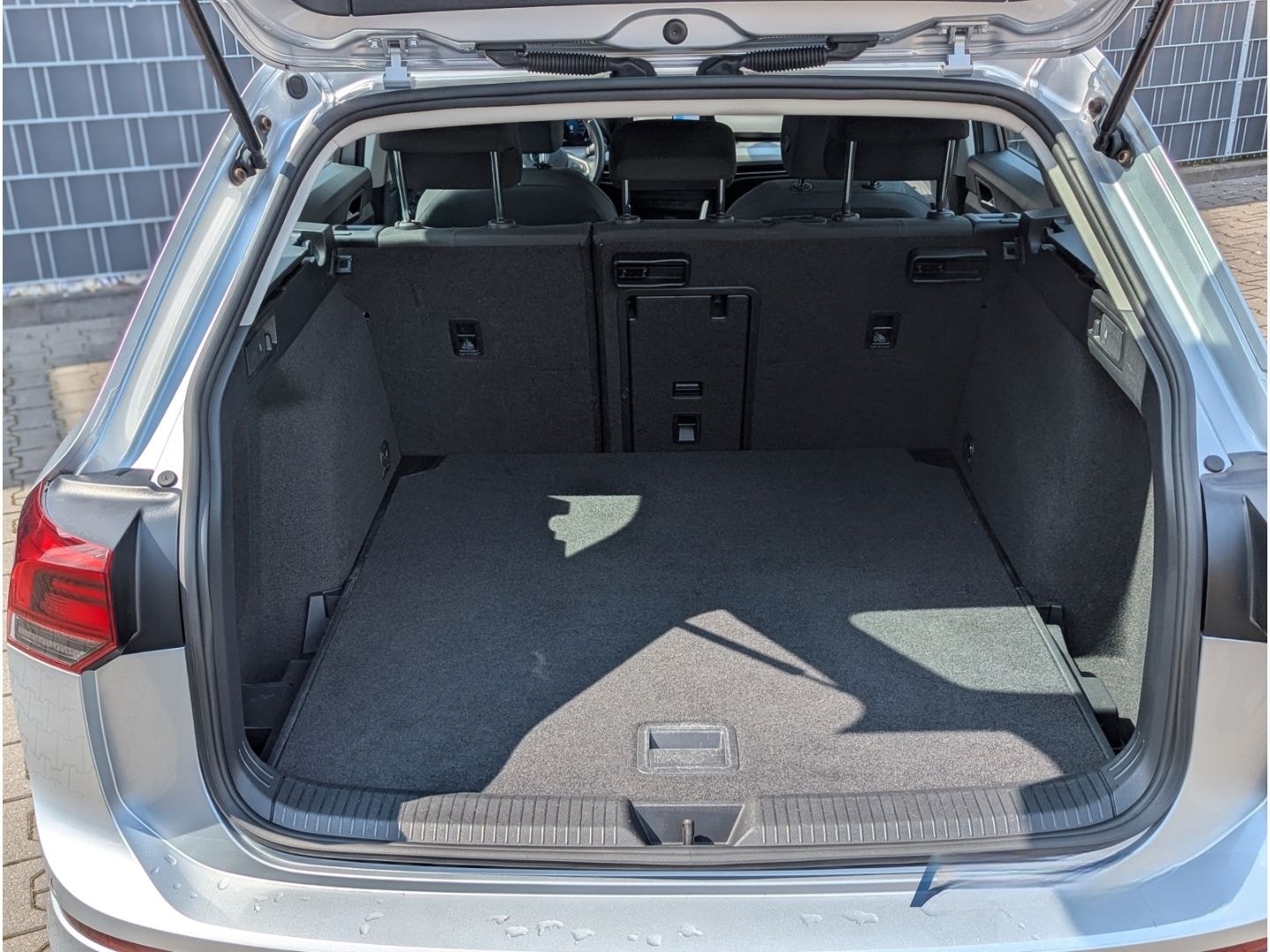 Volkswagen Golf VIII Variant1.0 eTSI DSG Life Navi Digitale foto 22