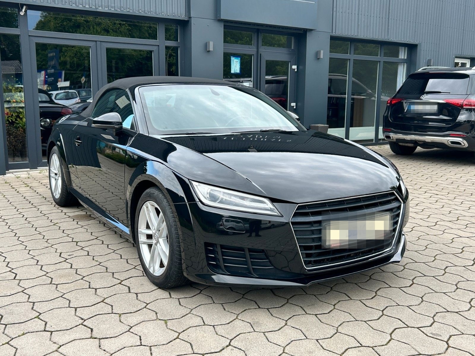Audi TT Roadster 2.0 TDI ultra SHZ NAVI 2.HD foto 1
