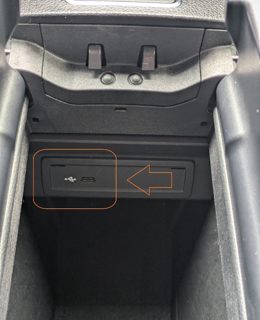 Mercedes-Benz B 180 d AMG PDC Kamera Alcantara foto 20