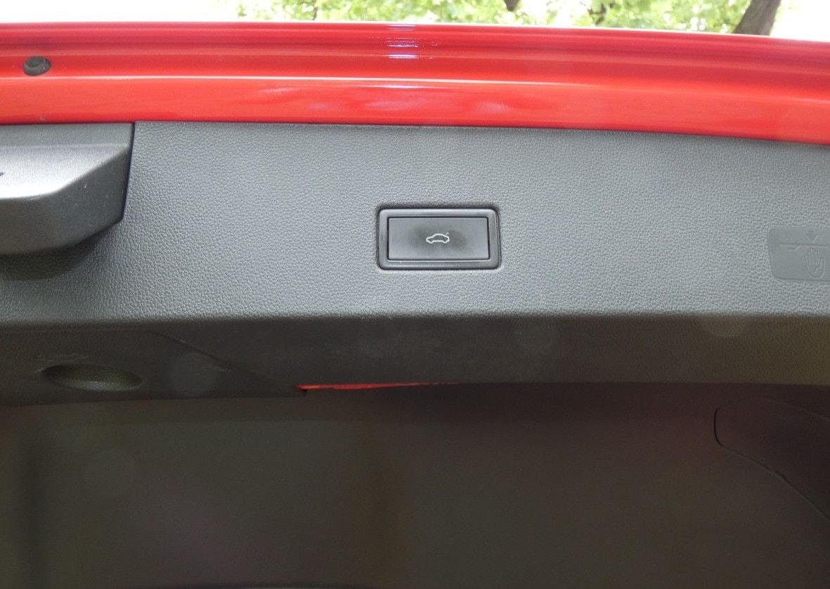 Volkswagen T-Roc Style, PDC vo+hi, Klima, MFL, Wi-Paket foto 5