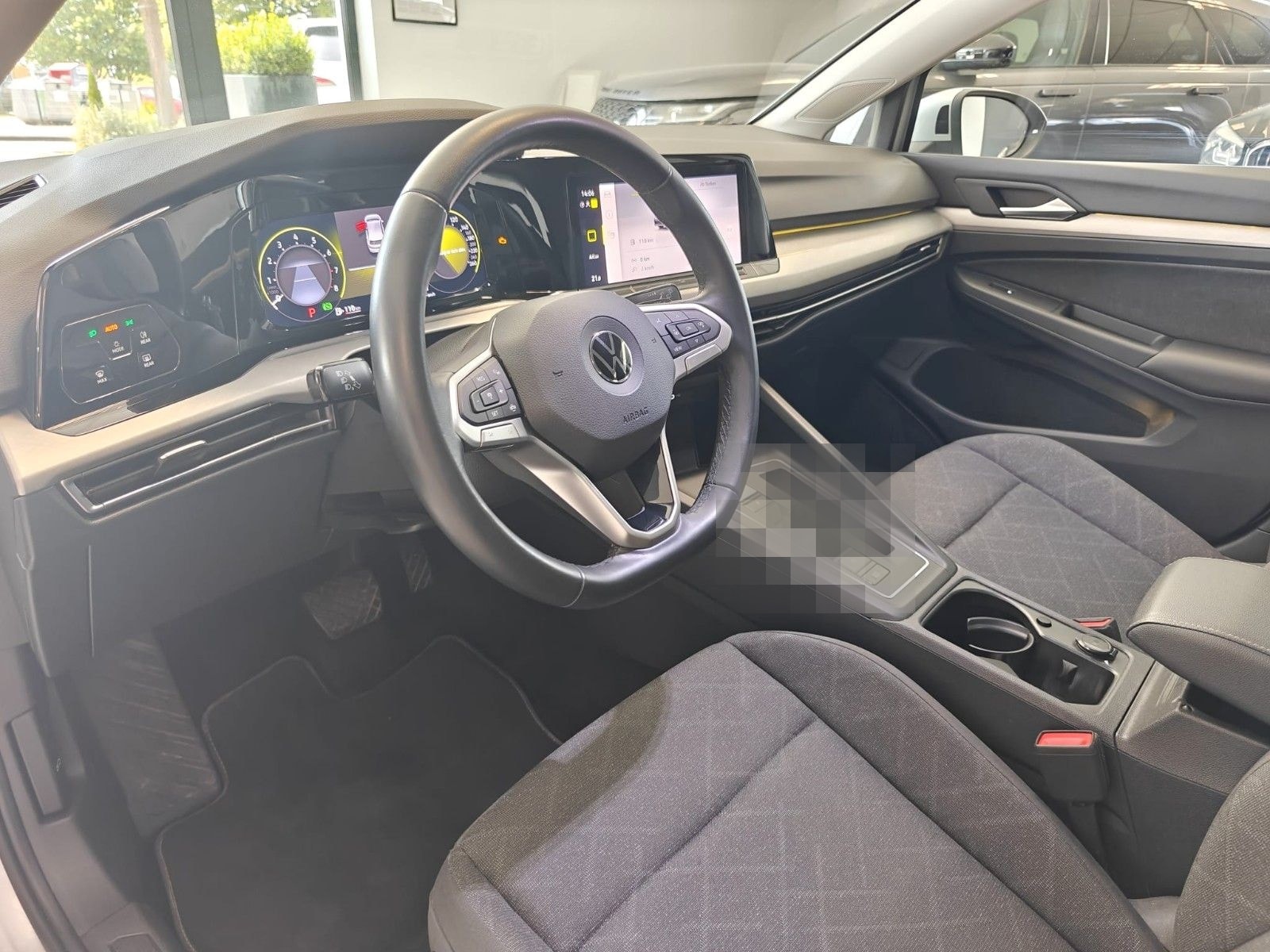 Volkswagen Golf VIII Lim. Life eTSI* Mild-Hybrid * foto 12