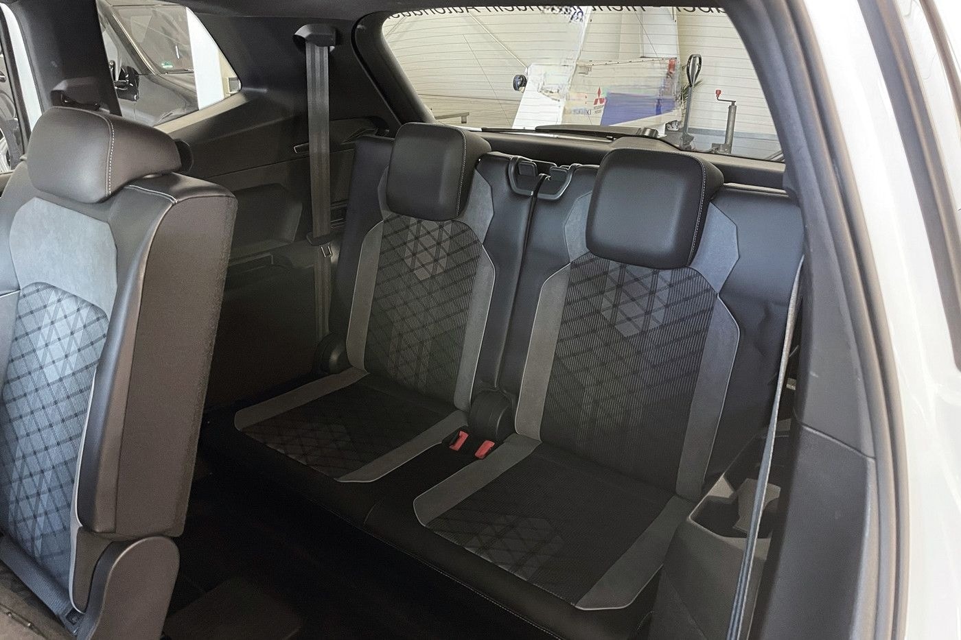 Volkswagen Tiguan Allspace R-Line 4Motion Pano*El.Heck*Kame foto 9