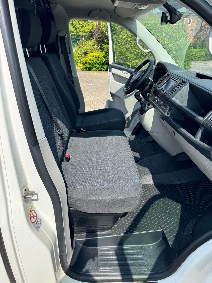 Volkswagen T6 Transporter  Kasten lang / SUPER ZUSTAND!! foto 4
