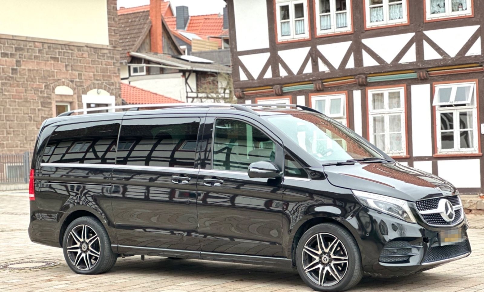 Mercedes-Benz V 300 d Lang AMG. 7 Sitze Automatik Avantgarde foto 11