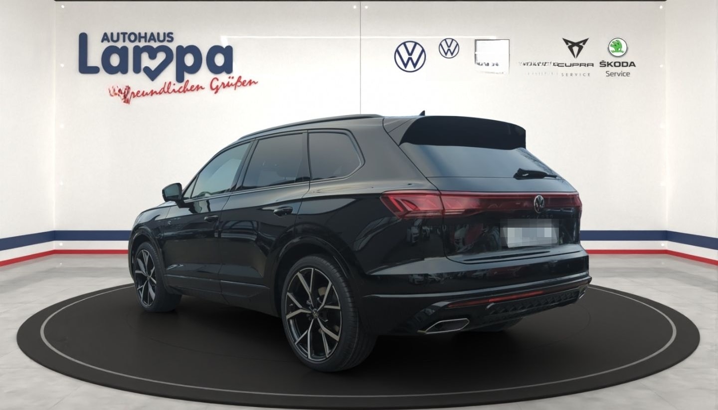 Volkswagen Touareg R-Line 3.0 V6 TDI 4MOTION DSG AHK,NAV,SH foto 13