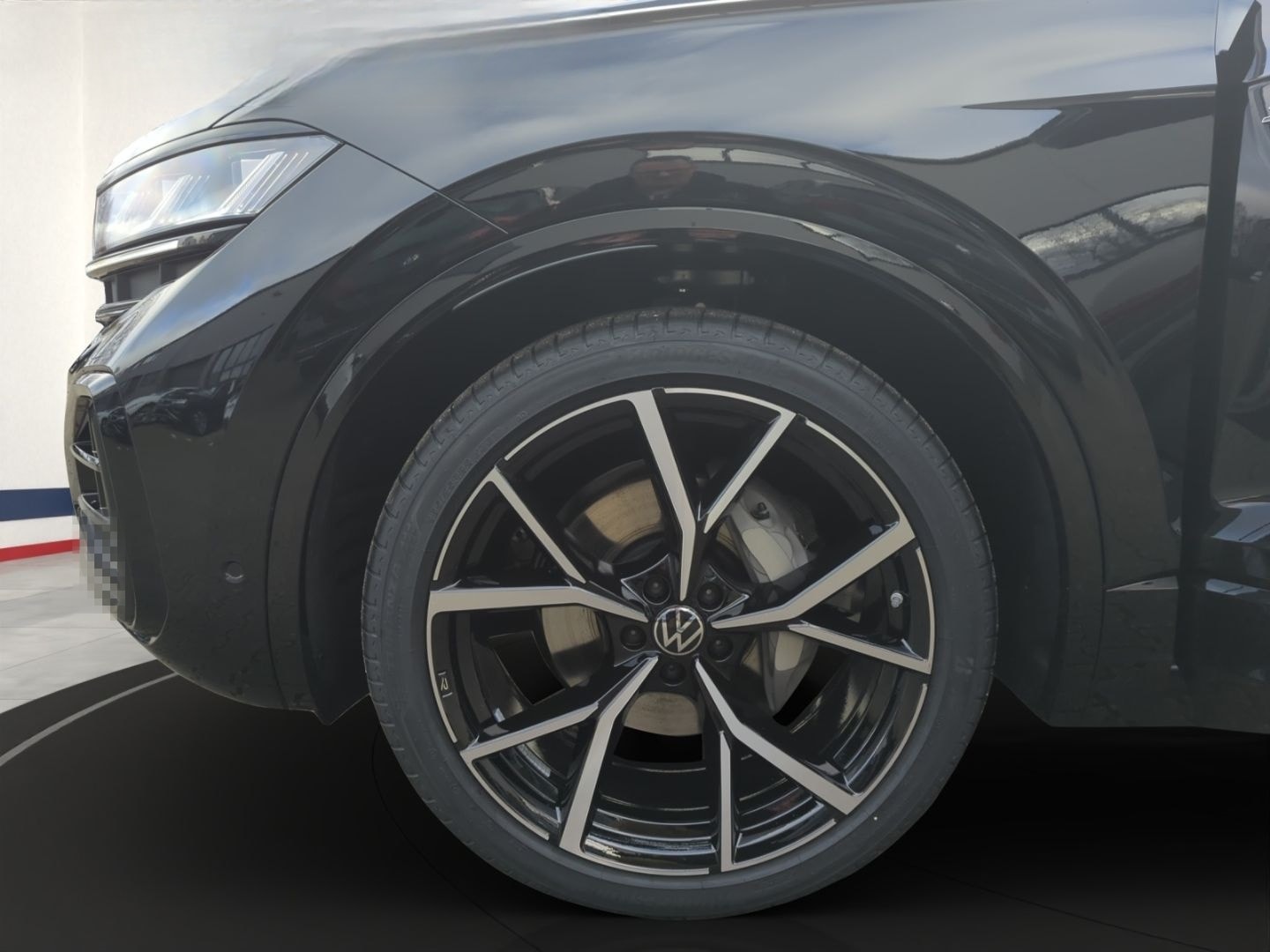 Volkswagen Touareg R-Line 3.0 V6 TDI 4MOTION DSG AHK,NAV,SH foto 4