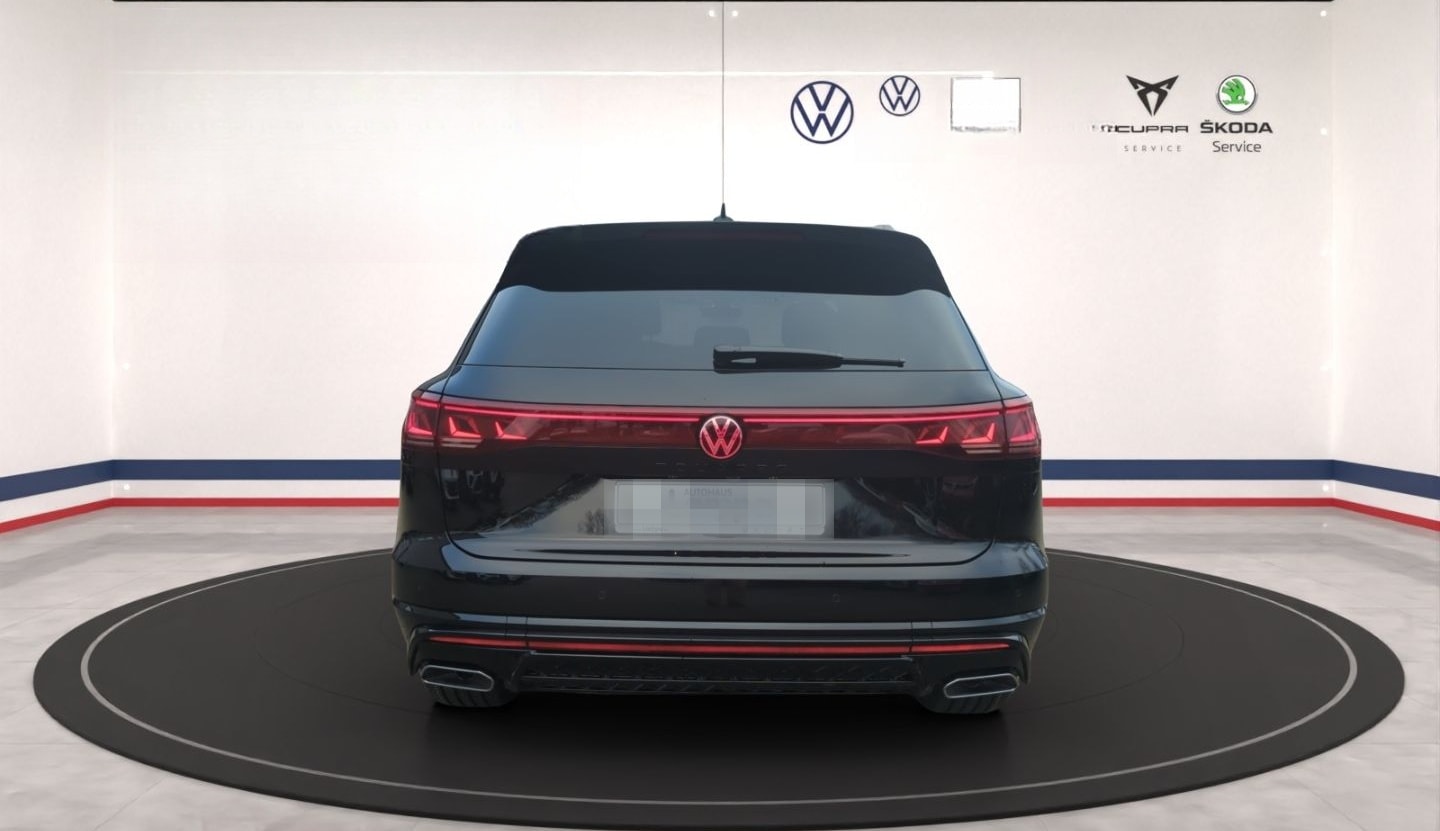 Volkswagen Touareg R-Line 3.0 V6 TDI 4MOTION DSG AHK,NAV,SH foto 5