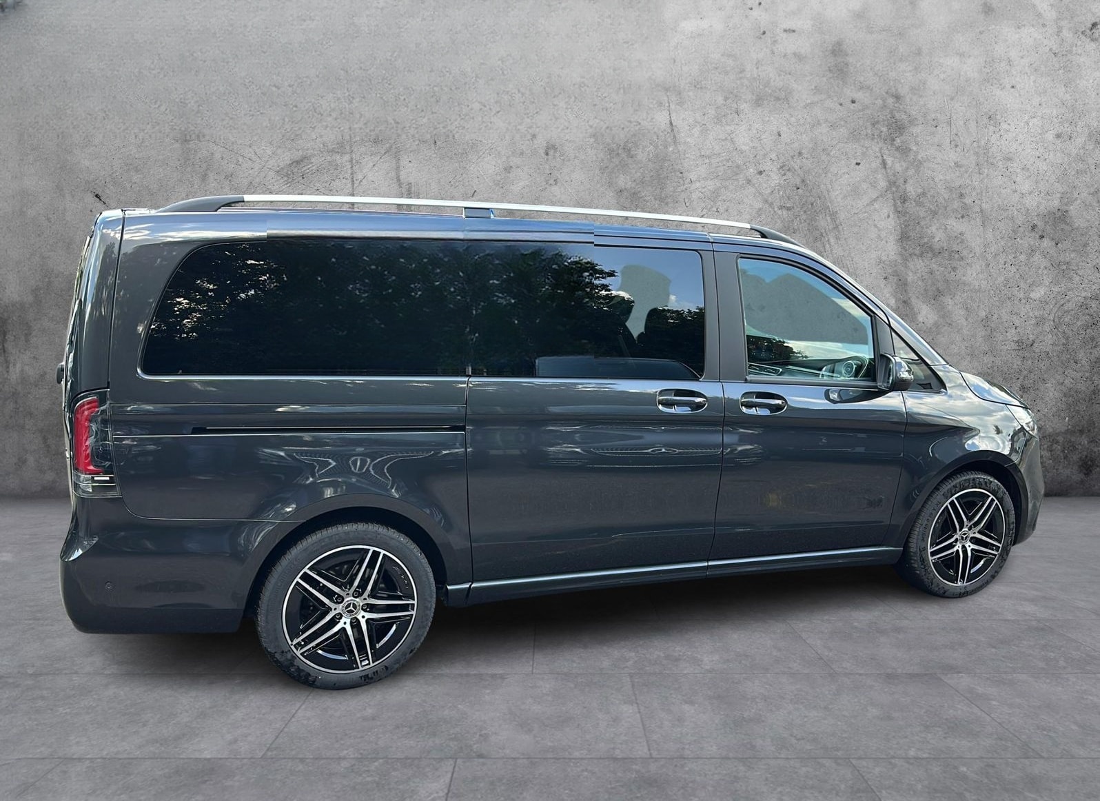 Mercedes-Benz V 250 d lang Style 4M AMG Line Dist el.Tür foto 3