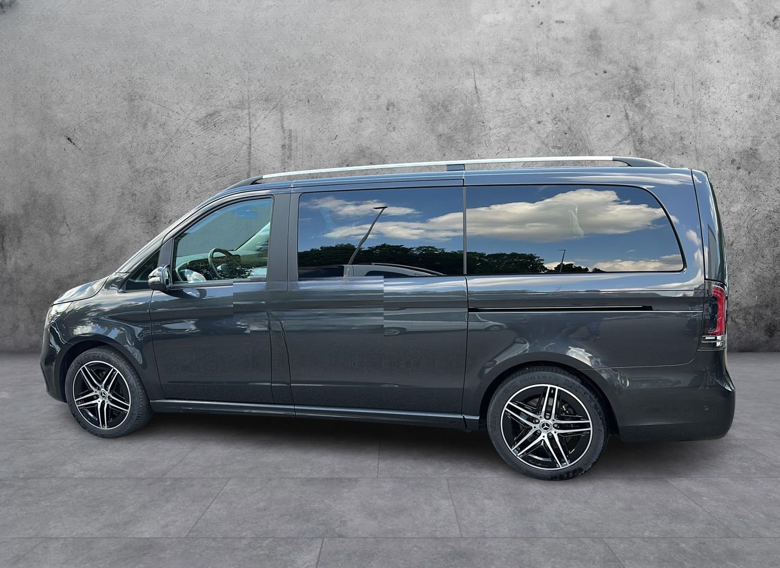 Mercedes-Benz V 250 d lang Style 4M AMG Line Dist el.Tür foto 6