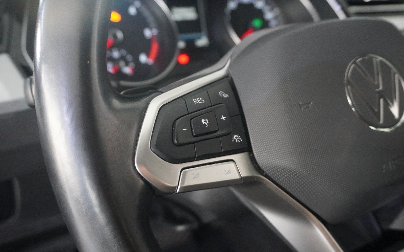 Volkswagen Passat VARI. 2.0D BUSINESS 4M NAVI/KAMERA/SH/AHK foto 15