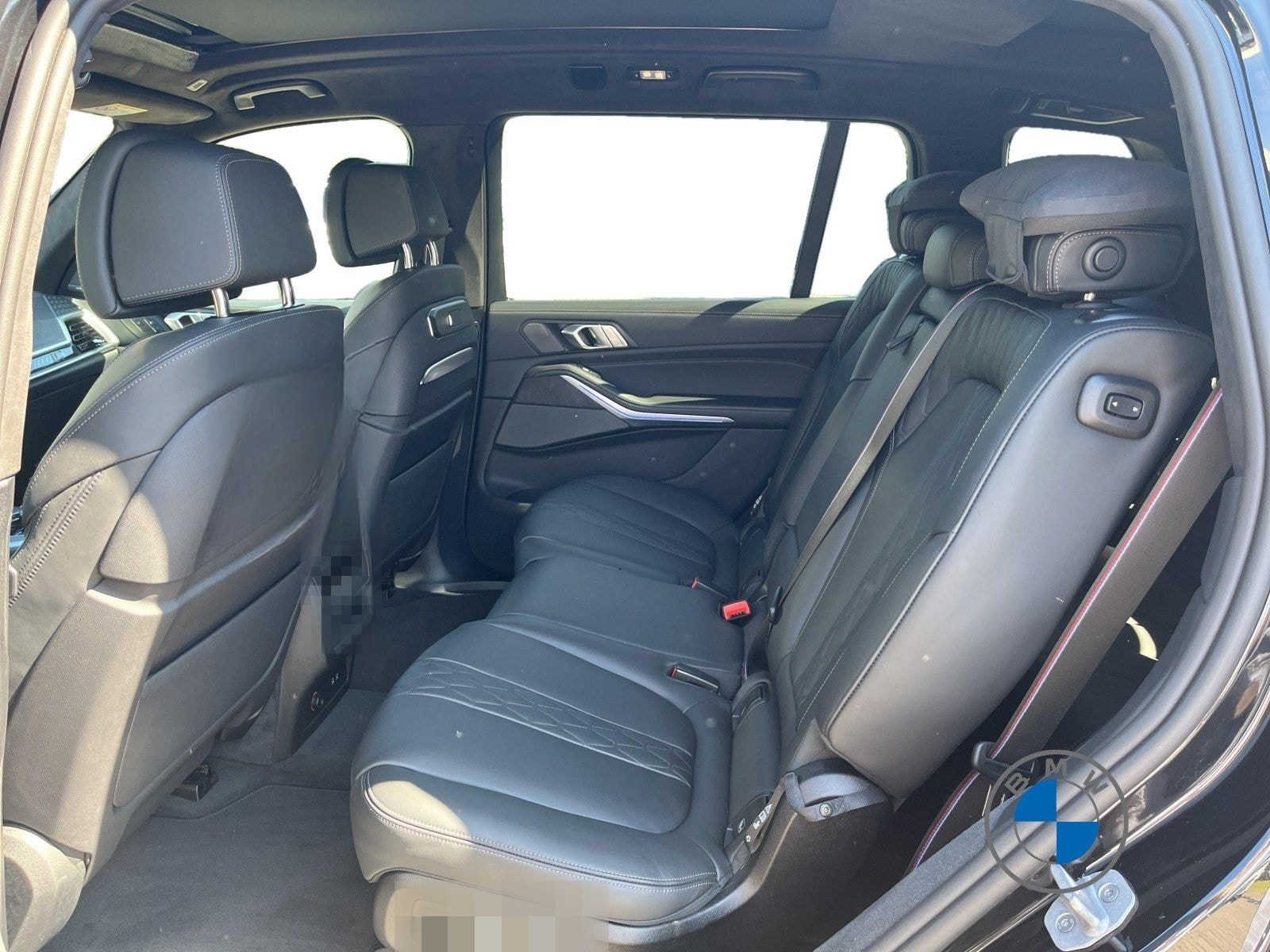 BMW X7 M60i xDrive Autobahnas Pano Sky AHK Sthzg H/K foto 14