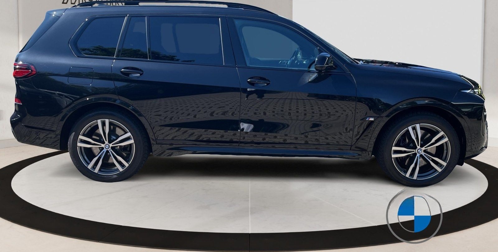 BMW X7 M60i xDrive Autobahnas Pano Sky AHK Sthzg H/K foto 6