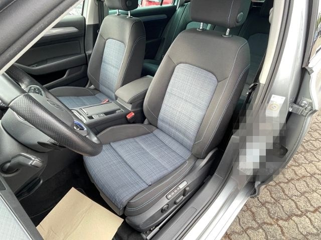 Volkswagen Passat Variant GTE 1.4 TSI AHZV+LED+NAV+ALU foto 13