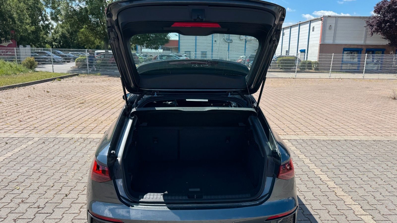 Audi A3 Sportback 35 TDI S line foto 4