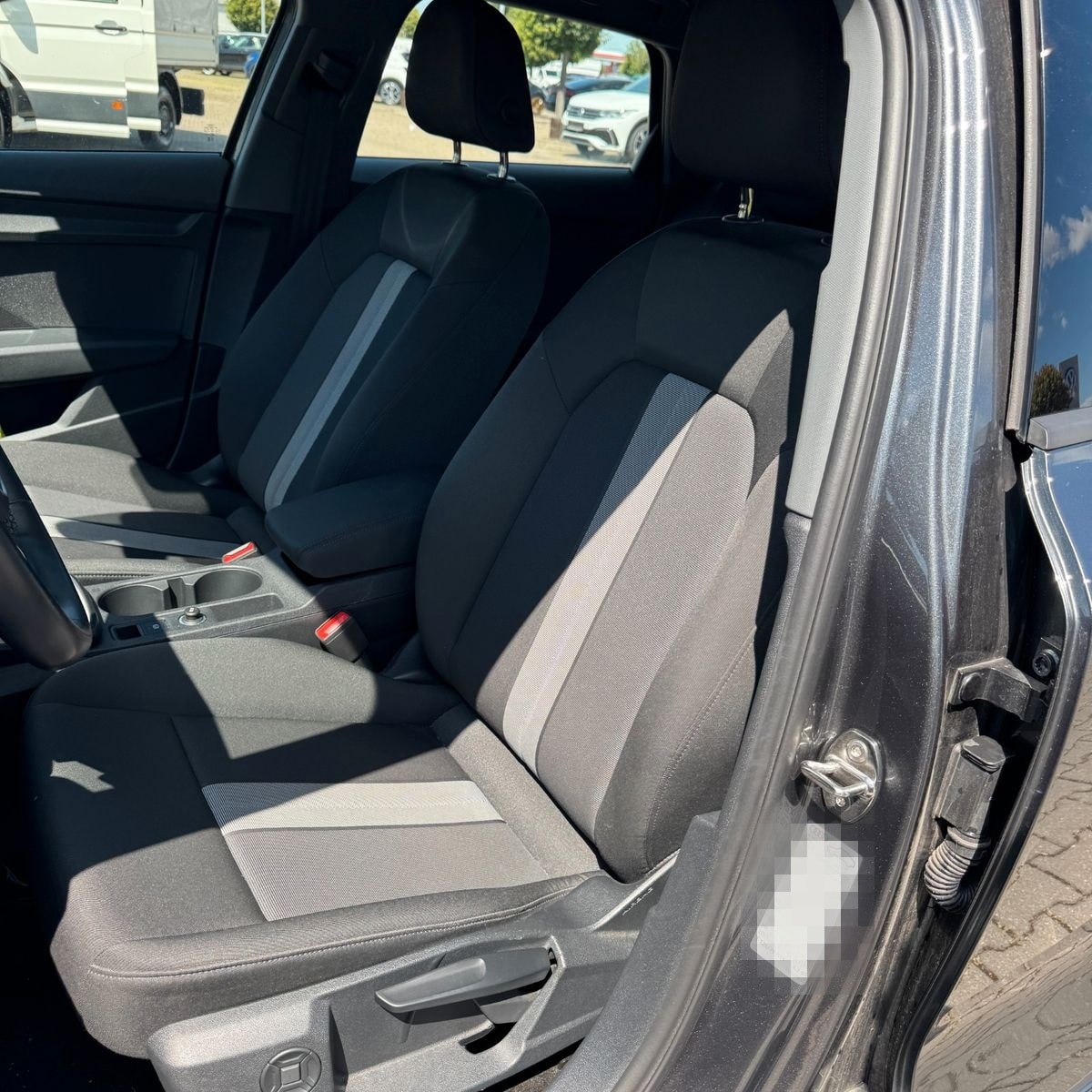 Audi A3 Sportback 35 TDI S line foto 8