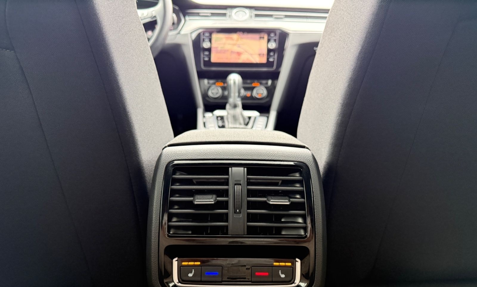 Volkswagen Arteon R-Line 2,0 TDI DSG *PANO*VIRTUAL*STH.*LED foto 23