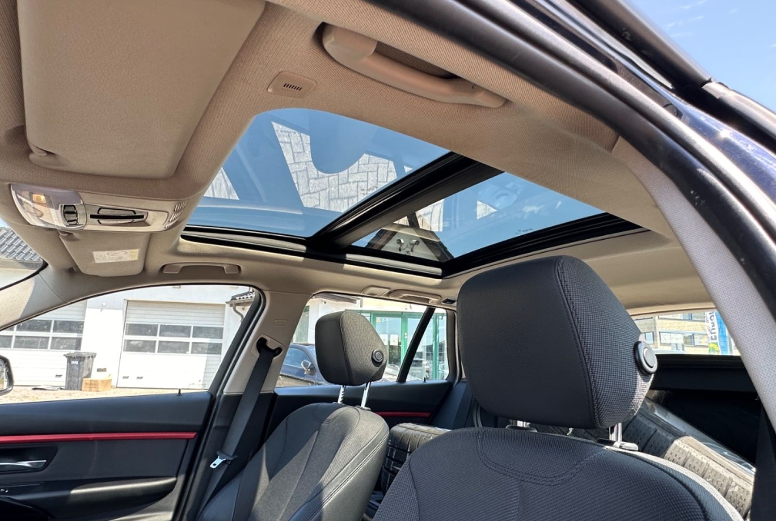 BMW 335d Touring xDrive Sport Line *LCI*PANO*SPUR* foto 14