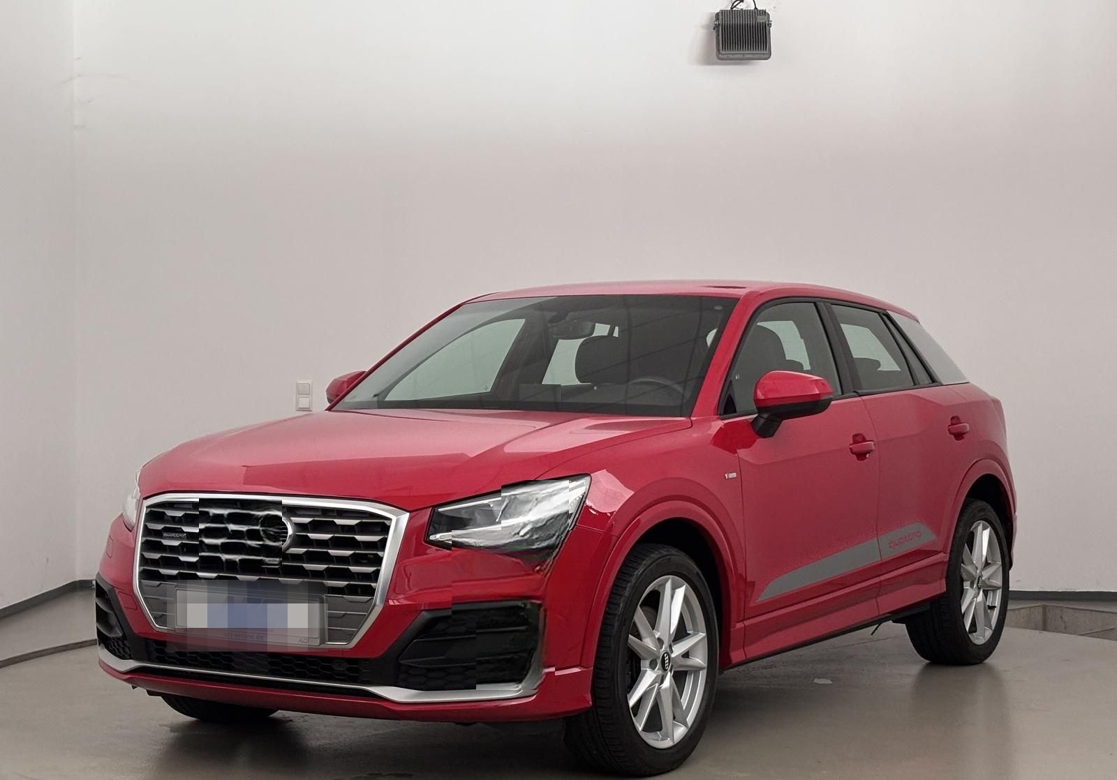 Audi Q2 TDI quattro S-Line LED Navi SFW Sound foto 2