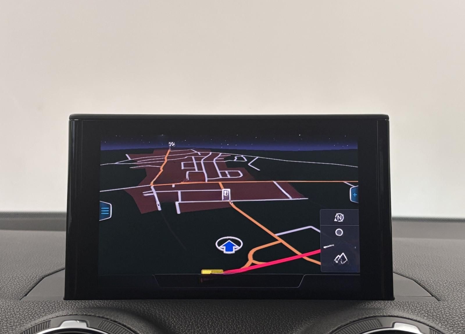 Audi Q2 TDI quattro S-Line LED Navi SFW Sound foto 12