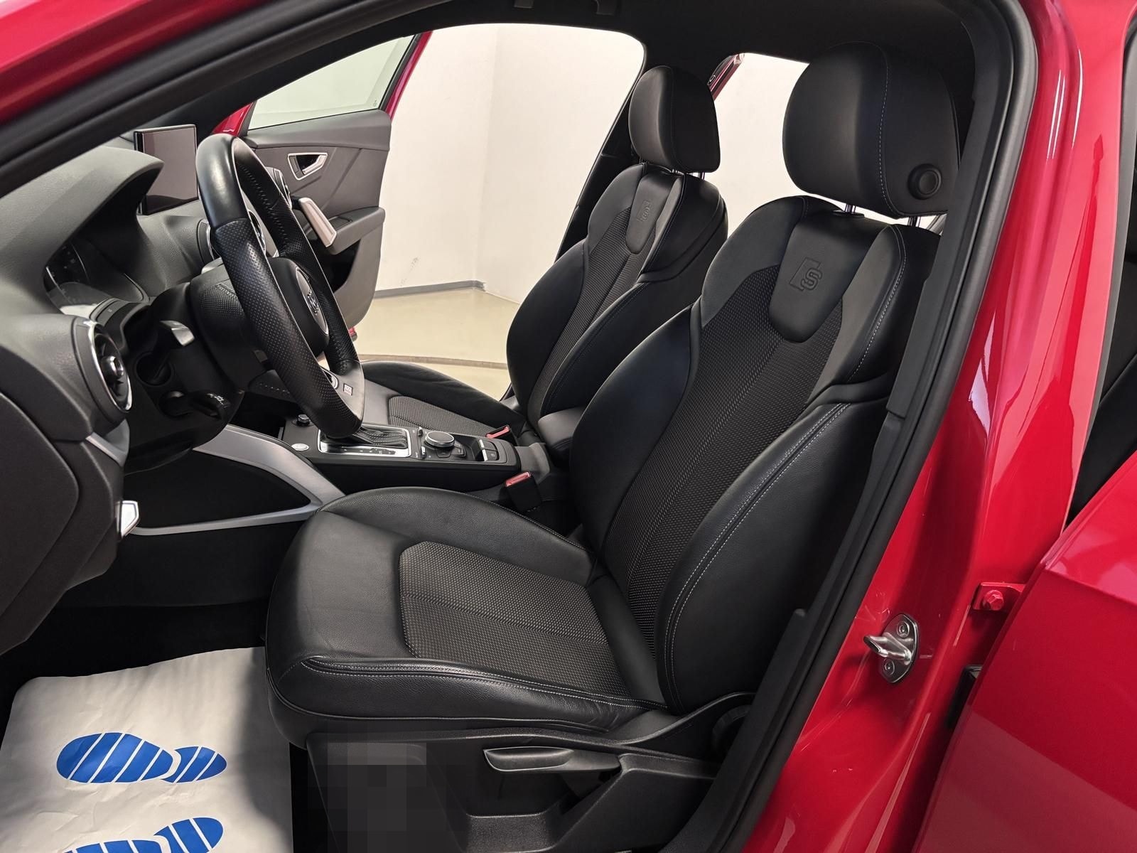 Audi Q2 TDI quattro S-Line LED Navi SFW Sound foto 14