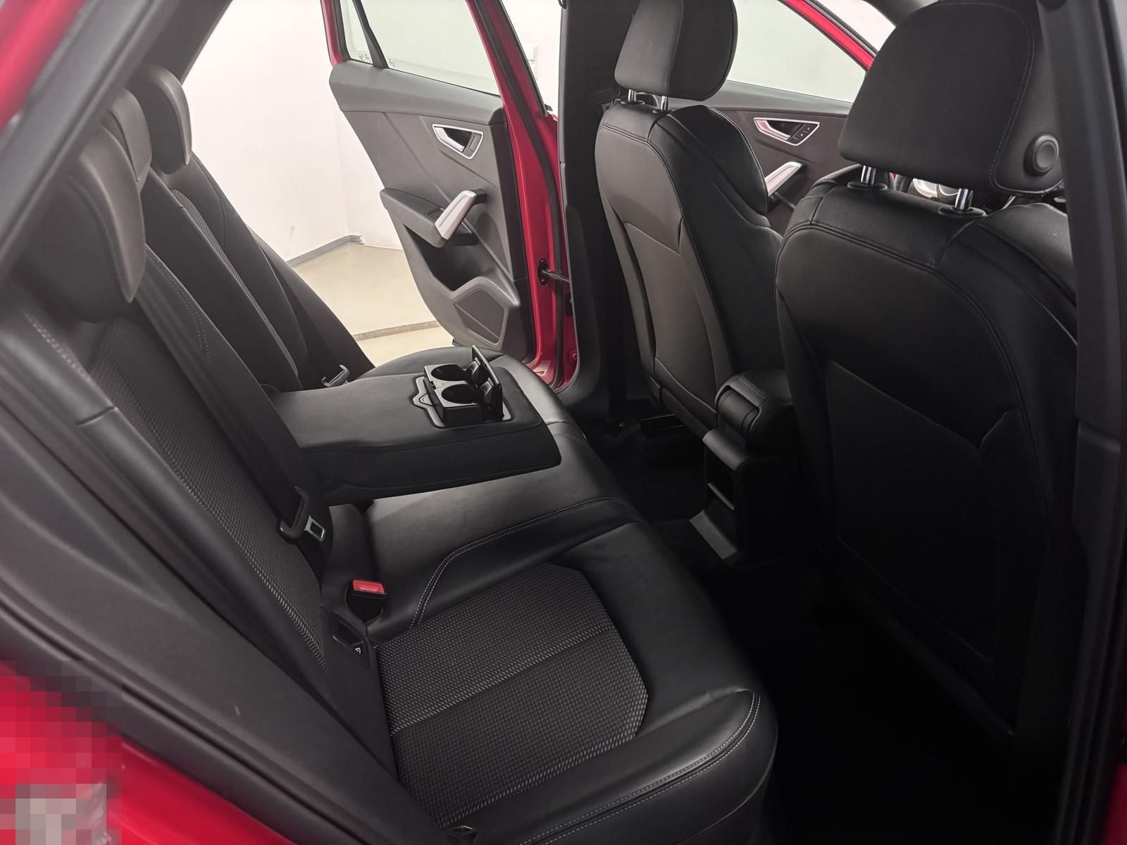 Audi Q2 TDI quattro S-Line LED Navi SFW Sound foto 15