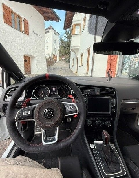 Volkswagen Golf VII Lim. GTI Clubsport BMT foto 9