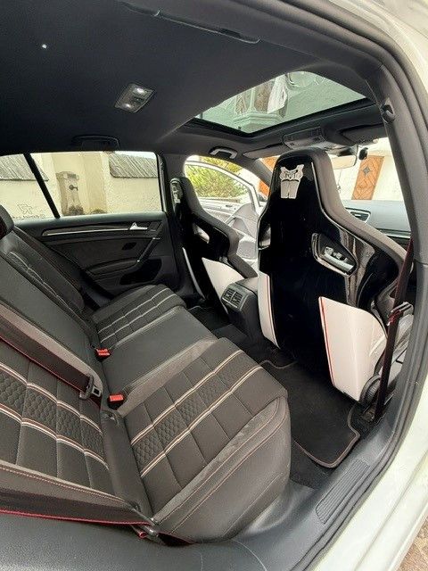 Volkswagen Golf VII Lim. GTI Clubsport BMT foto 10