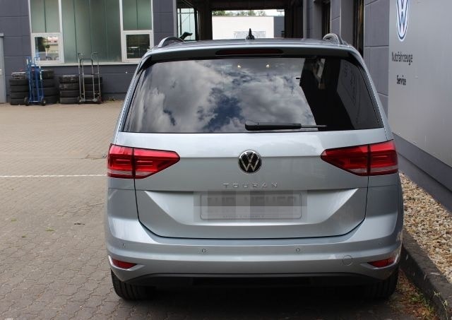 Volkswagen Touran 1.5 TSI Comfortline DSG NAVI/KLIMA/RFK foto 14