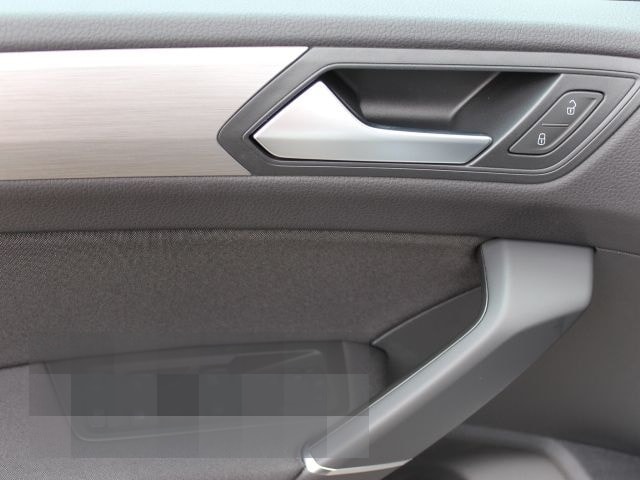 Volkswagen Touran 1.5 TSI Comfortline DSG NAVI/KLIMA/RFK foto 6