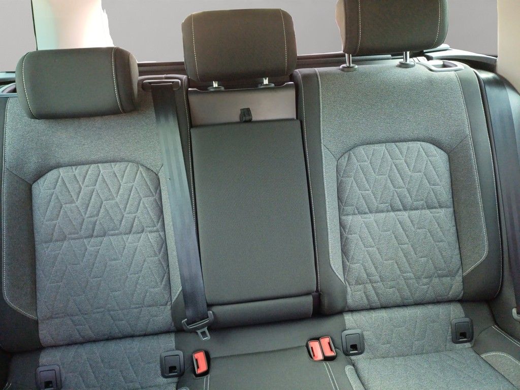 Volkswagen Passat Variant 2.0 TDI SCR DSG Business foto 18