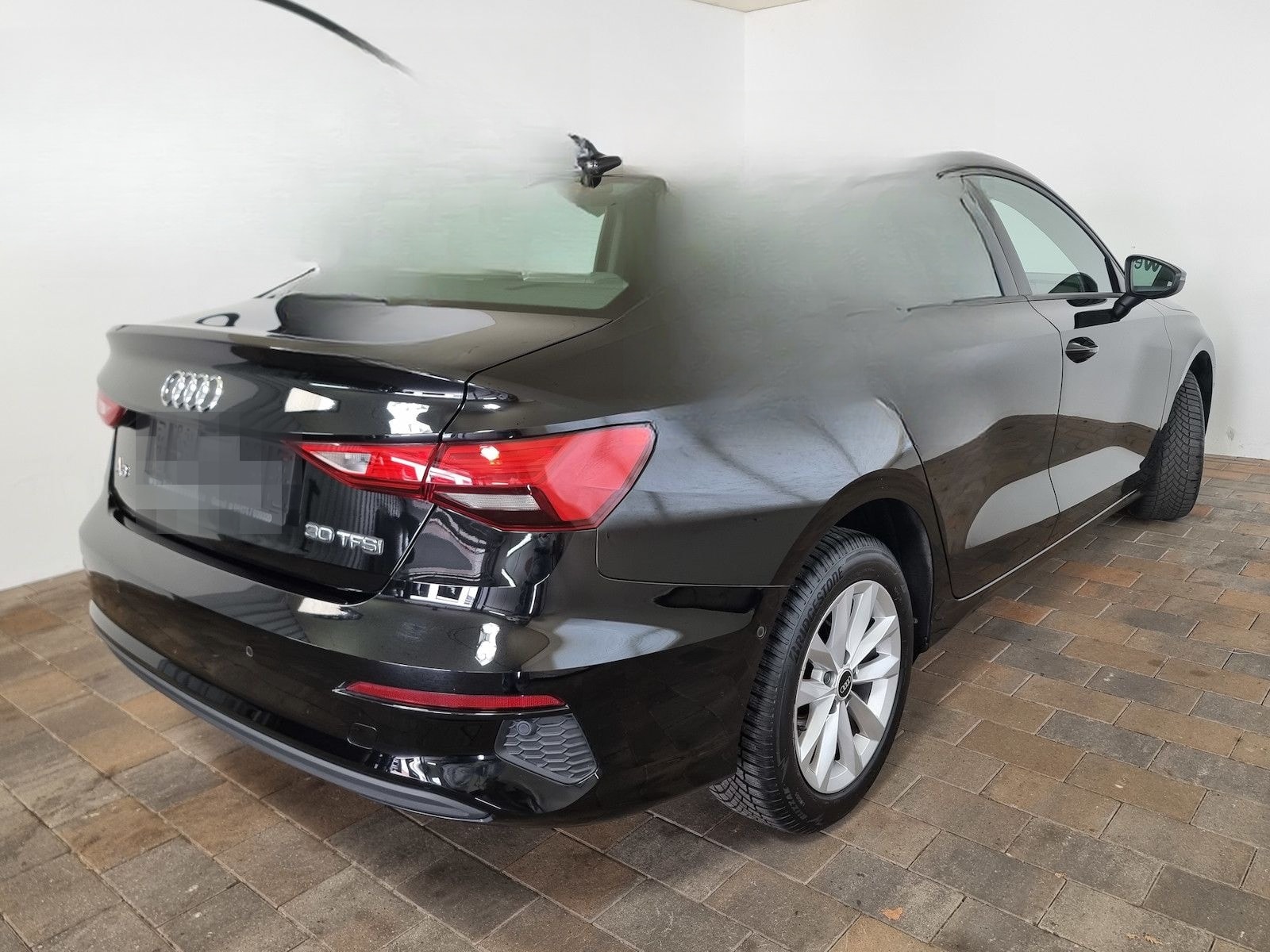 Audi A3 30TFSI limo Navi Leder Digital VIC Kamera LED foto 7