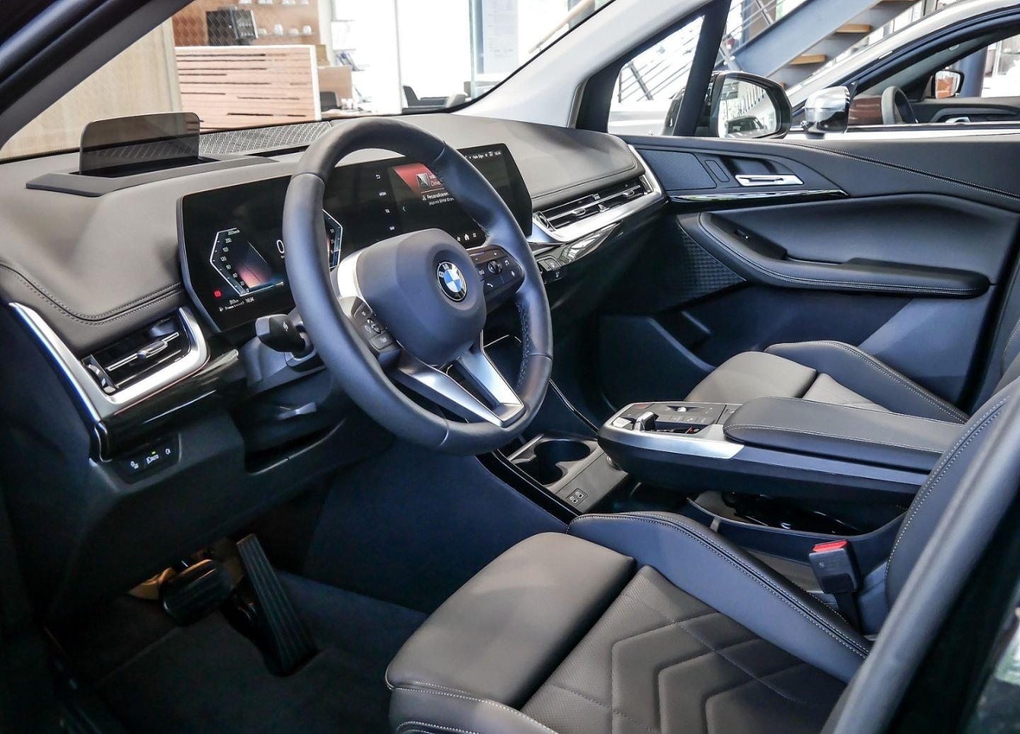 BMW 218 Active Tourer Park-Assistent HUD AHK-klappba foto 11