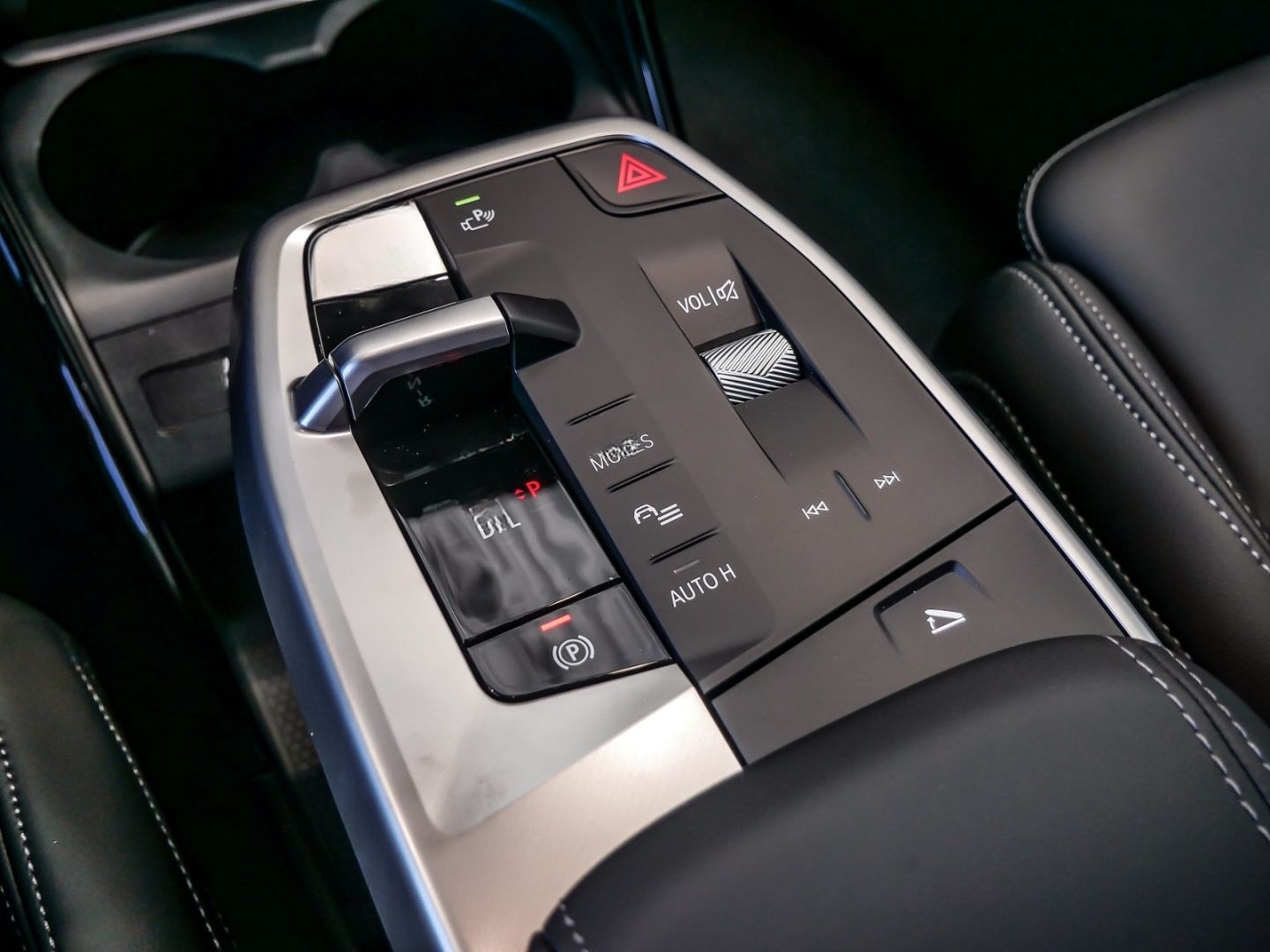 BMW 218 Active Tourer Park-Assistent HUD AHK-klappba foto 16