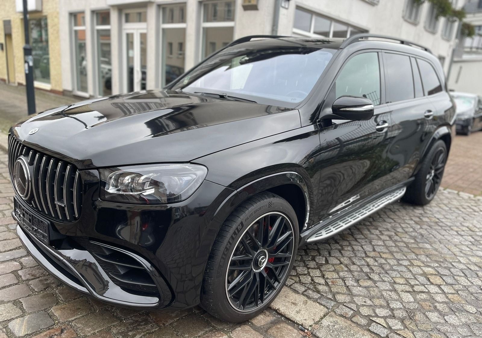 Mercedes-Benz GLS 63 AMG 4M+ 23'' HUD PANO TOTW DIST+ 360° eAH foto 1